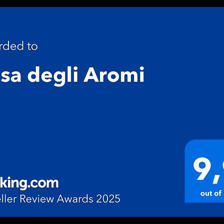 דירות לוקה Casa Degli Aromi מראה חיצוני תמונה
